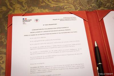 Signature de la convention de partenariat entre la BSPP et le Bouclier bleu France-2